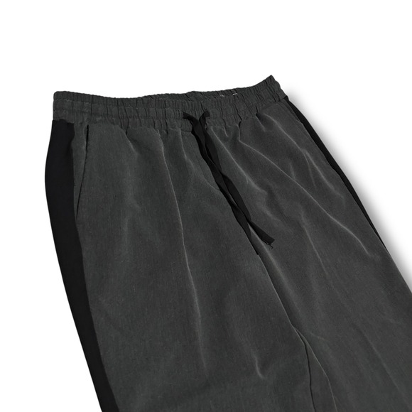 Lane Bryant Women's Drawstring Relaxed Fit Sweatpants Trousers Gray 14 - 34 x 27 - Picture 3 of 4